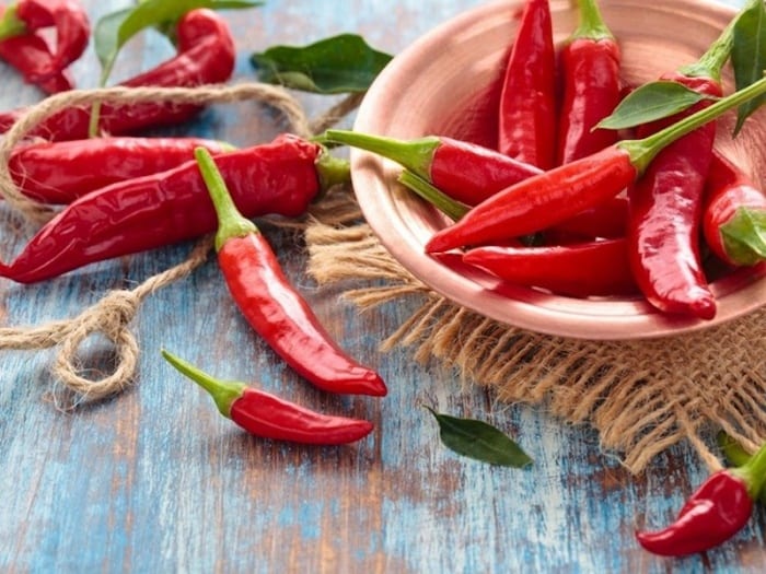 Chili pepper &#8211; description of the spice. Health benefits and harms