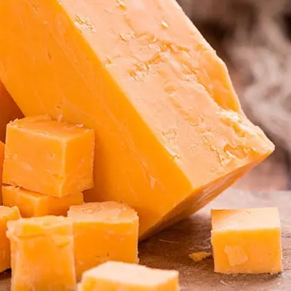 Cheese &#8220;Cheddar&#8221; 50% &#8211; calorie content and chemical composition