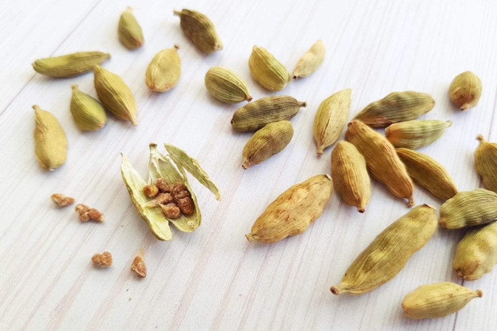 Cardamom &#8211; description of the spice. Health benefits and harms