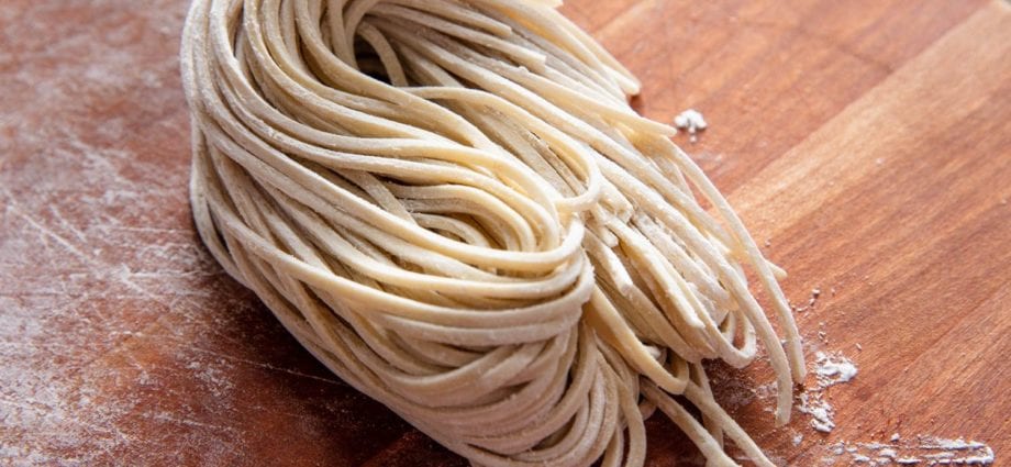 Noodles homemade &#8211; calorie content and chemical composition