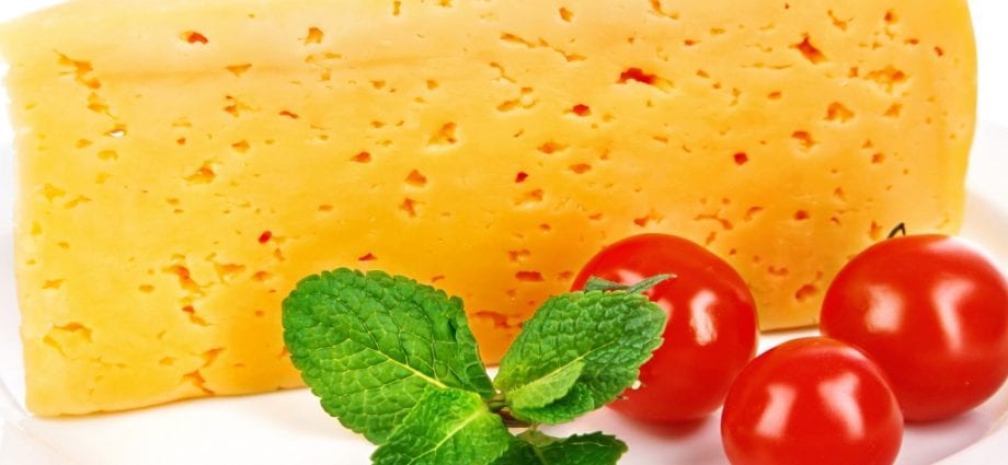 روسی پنیر 50٪ - کیلوری کا مواد اور کیمیائی مرکب