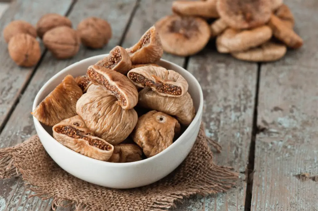 Dried Figs &#8211; description of the dried fruit. Health benefits and harms