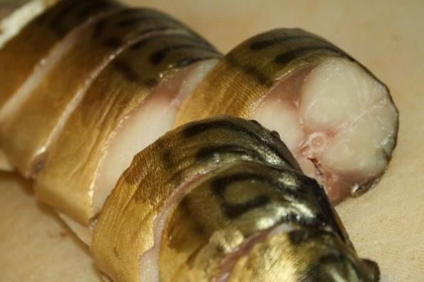 冷熏鯖魚–卡路里含量和化學成分