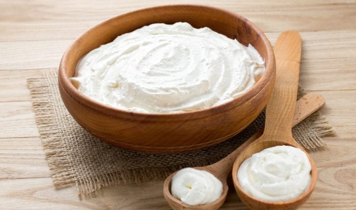 Sour Cream 25% - ကယ်လိုရီပါဝင်မှုနှင့်ဓာတုဖွဲ့စည်းမှု