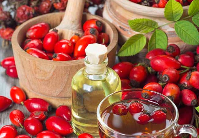 Rosehip oil &#8211; a description of the oil. Health benefits and harms