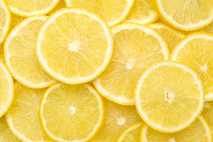 Useful lemons: how the tea kills vitamin C