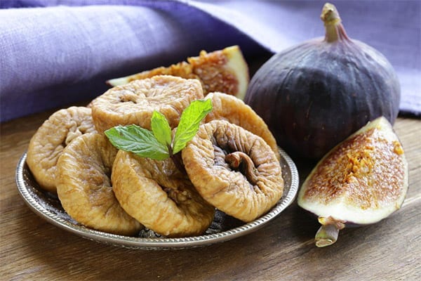 Dried Figs &#8211; description of the dried fruit. Health benefits and harms