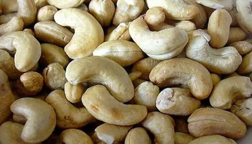 Cashew nuts &#8211; description of nuts. Health benefits and harms