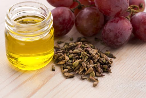 Grape seed oil &#8211; description of the oil. Health benefits and harms