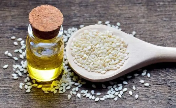 Sesame oil &#8211; oil description. Health benefits and harms