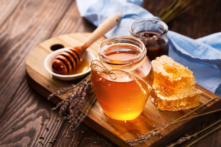 Honey &#8211; description of a food product. Health benefits and harms