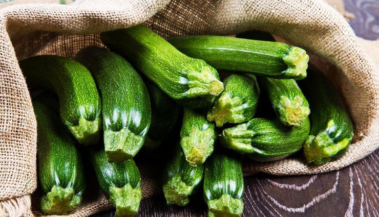 Apa yang perlu Anda ketahui tentang zucchini sebelum membelinya