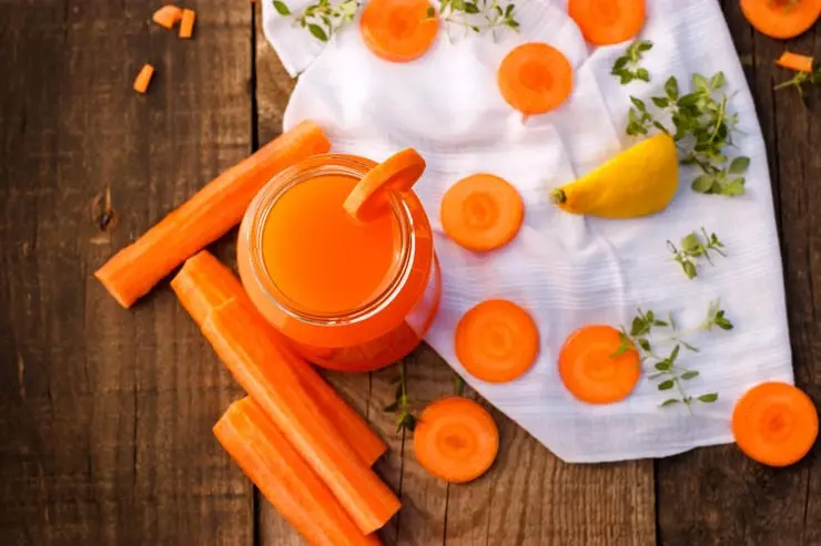 Carrot juice is that it heals in the human body.