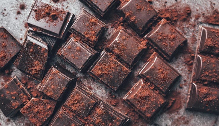 Révélé de nouvelles preuves sur l'impact du chocolat noir
