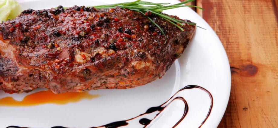 羚羊烤肉–卡路里和营养