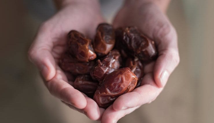 What benefits dates bring to the human body