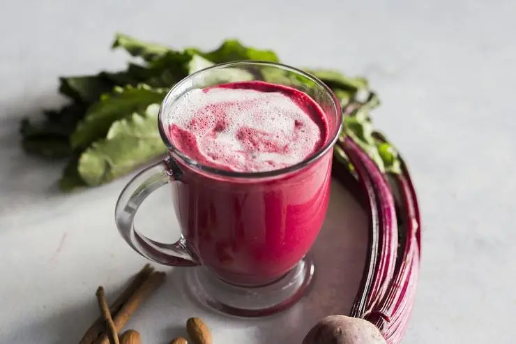 Healthy food trend: beetroot latte