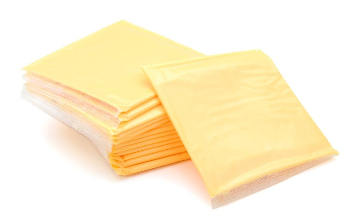 Американско топено сирене 7% масленост, мдж. 17% сухо в-ве