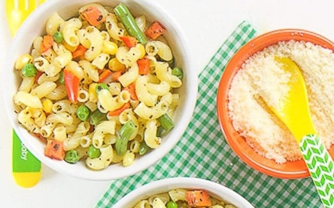 Baby food, Lunch, pasta (pasta), with vegetables