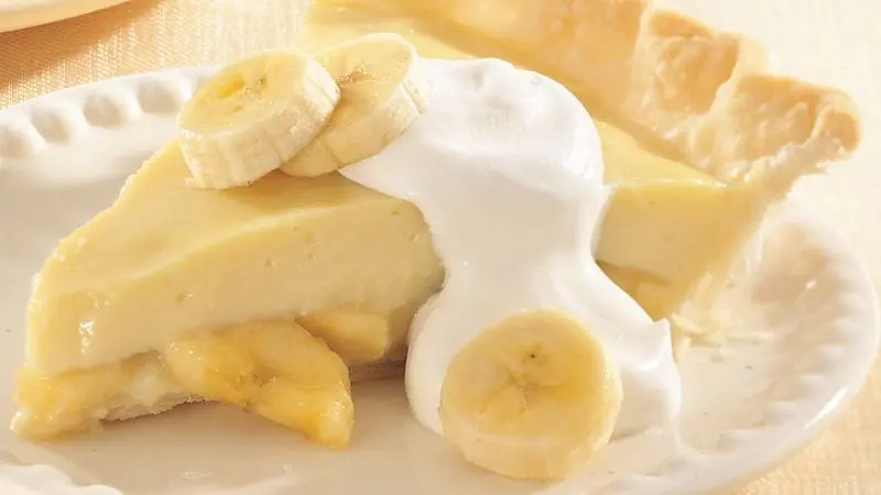 Banana Pie Recipe. Calorie, chemical composition and nutritional value.