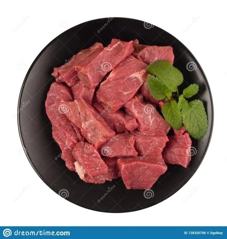 Beef, cut into pieces, meat with fat removed to 1/8 ″, cooked