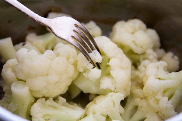 Boiled Cauliflower Recipe. Calorie, chemical composition and nutritional value.