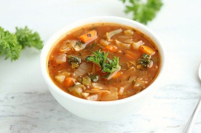 Boyar cabbage soup recipe. Calorie, chemical composition and nutritional value.