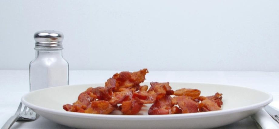 Calorie Bacon et bâtonnets de bœuf. Composition chimique et valeur nutritionnelle.
