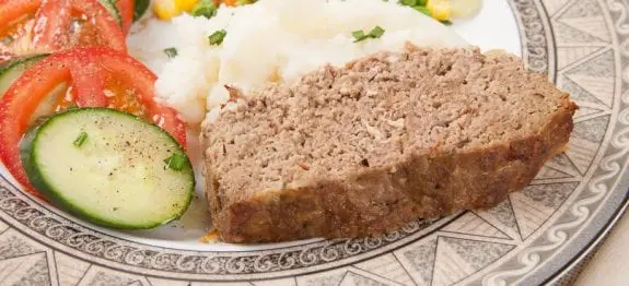 Calorie Beef meat loaf. Chemical composition and nutritional value.