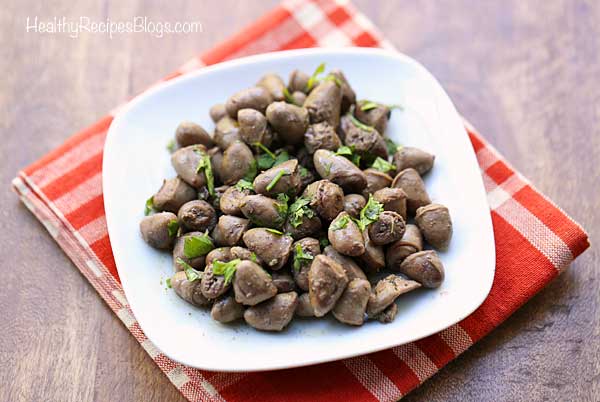 Calorie Chicken hearts, boiled over low heat. Chemical composition and nutritional value.