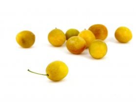 Plum calorie contentus Mirabel (Prunus flavo). Chemical compositionem et nutritional valorem.