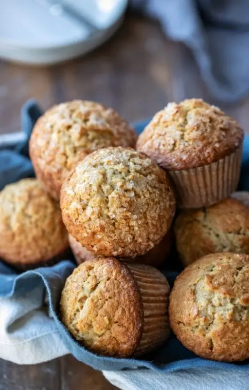 Calorie content Muffins, with oat bran. Chemical composition and nutritional value.