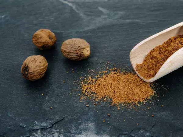 Calorie content Nutmeg, ground. Chemical composition and nutritional value.