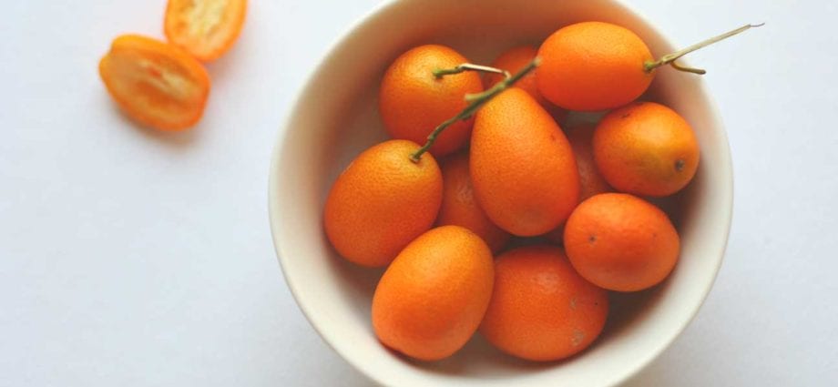 Calorie content of Kumquat. Chemical composition and nutritional value.