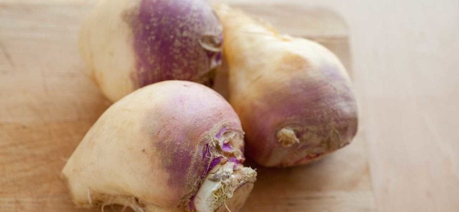 Calorie content of Rutabaga. Chemical composition and nutritional value.