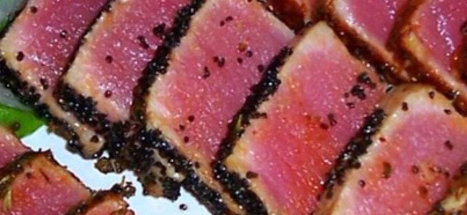 Calorie content Yellowfin tuna cooked in the heat. Chemical composition and nutritional value.