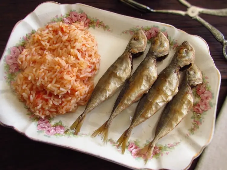 Calorie content Horse mackerel fried, in oil, canned food. Chemical composition and nutritional value.