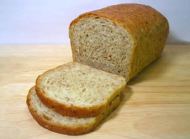 Calorie Low-calorie wheat bread. Chemical composition and nutritional value.