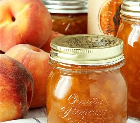 Calorie Peach Jam. Chemical composition and nutritional value.