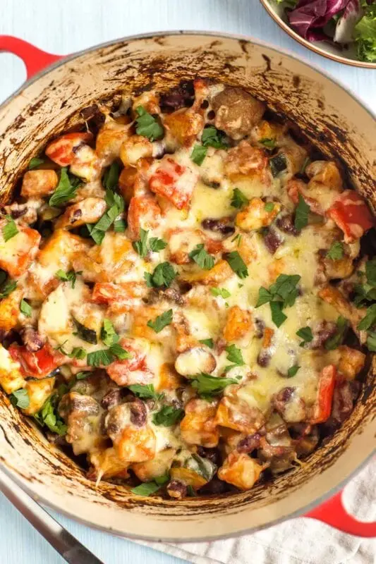 Calorie Potato casserole with vegetables 1-248 each. Chemical composition and nutritional value.