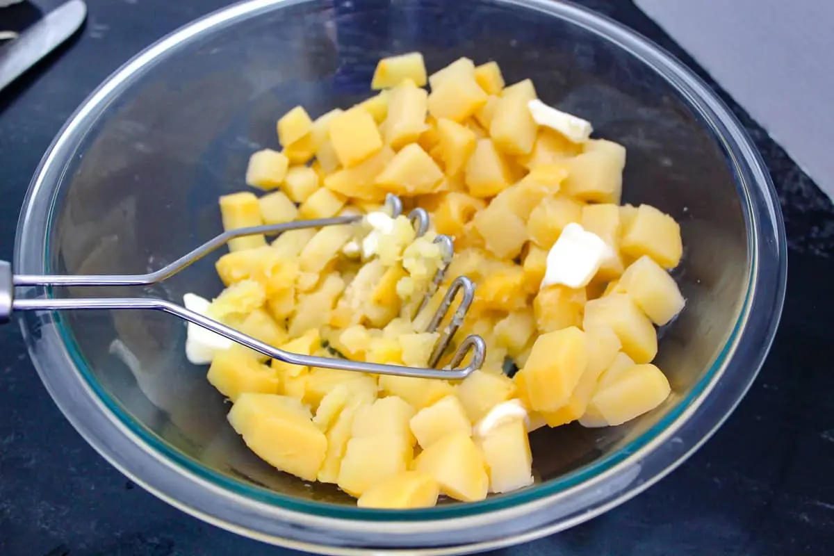 Calorie Rutabaga, boiled, with salt. Chemical composition and nutritional value.