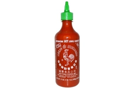კალორი Sriracha chili სოუსი. ქიმიური შემადგენლობა და საკვები ღირებულება.