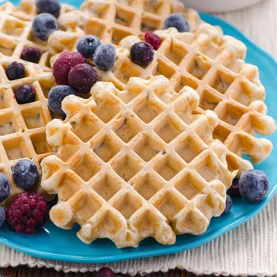 Calorie Waffles, regular, prepared according to the recipe. Chemical composition and nutritional value.