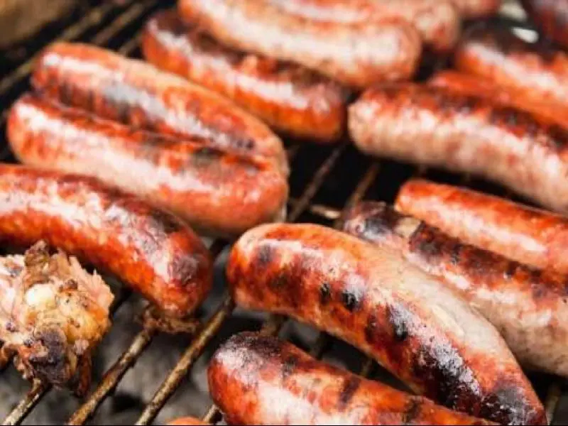 Calories Bratwurst, sausage, pork, beef and turkey, light, smoked (14% fat). Chemical composition and nutritional value.