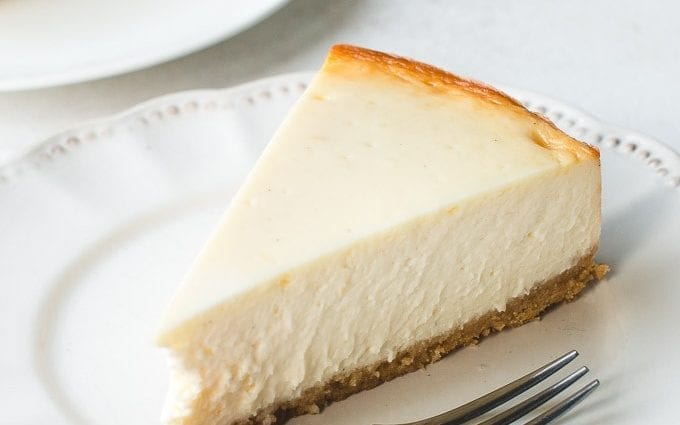 Cheesecake recipe (made from yeast dough). Calorie, chemical composition and nutritional value.