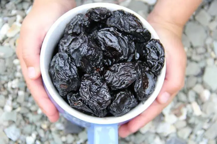 What you lose if you do not eat prunes?