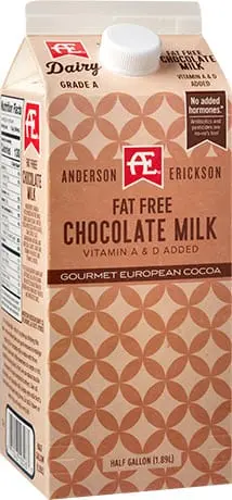 Fat-free chocolate milk drink with vitamins A and D