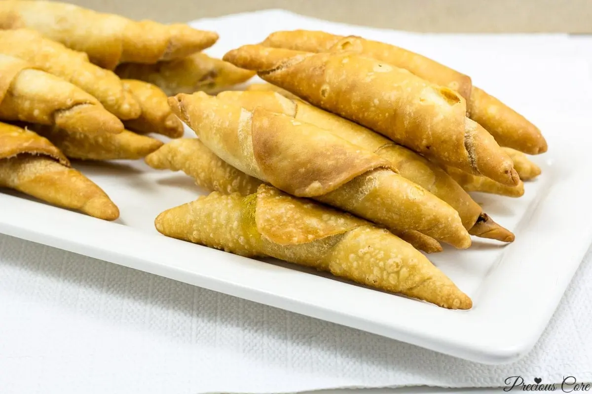 Fish roll recipe. Calorie, chemical composition and nutritional value.