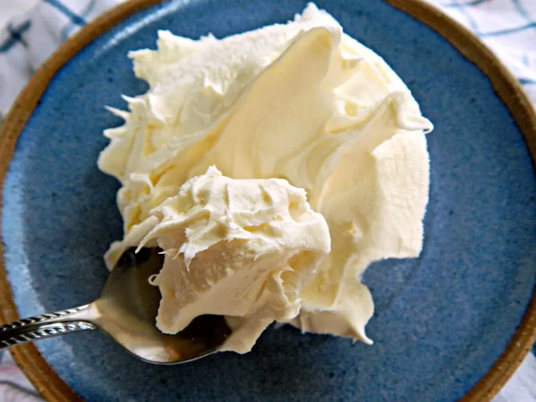 Homemade mascarpone recipe