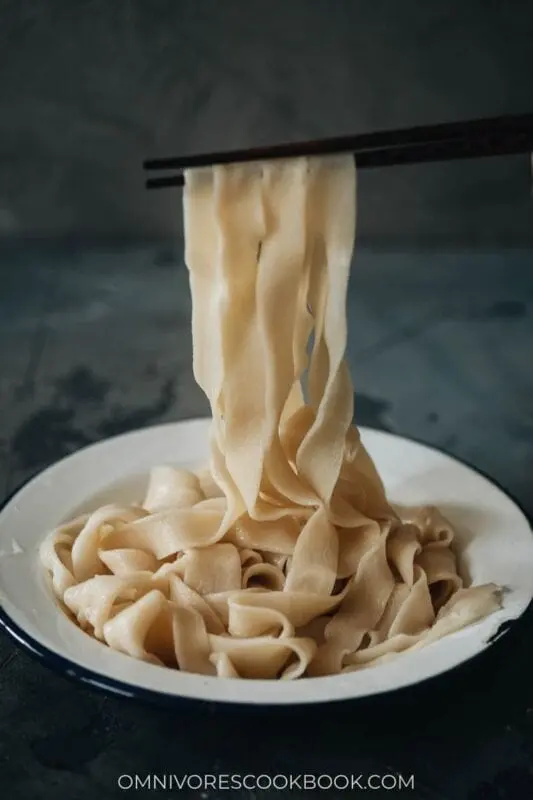 Homemade noodles recipe. Calorie, chemical composition and nutritional value.